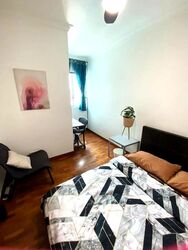 Compass Heights (D19), Apartment #632500631